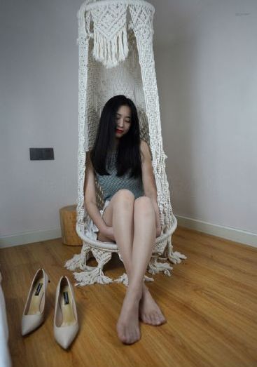 好爽的三级短篇小说_无删减在线播放
