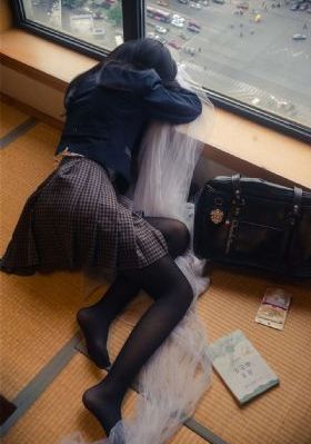 与漂亮女邻居少妇偷好爽_在线观看视频